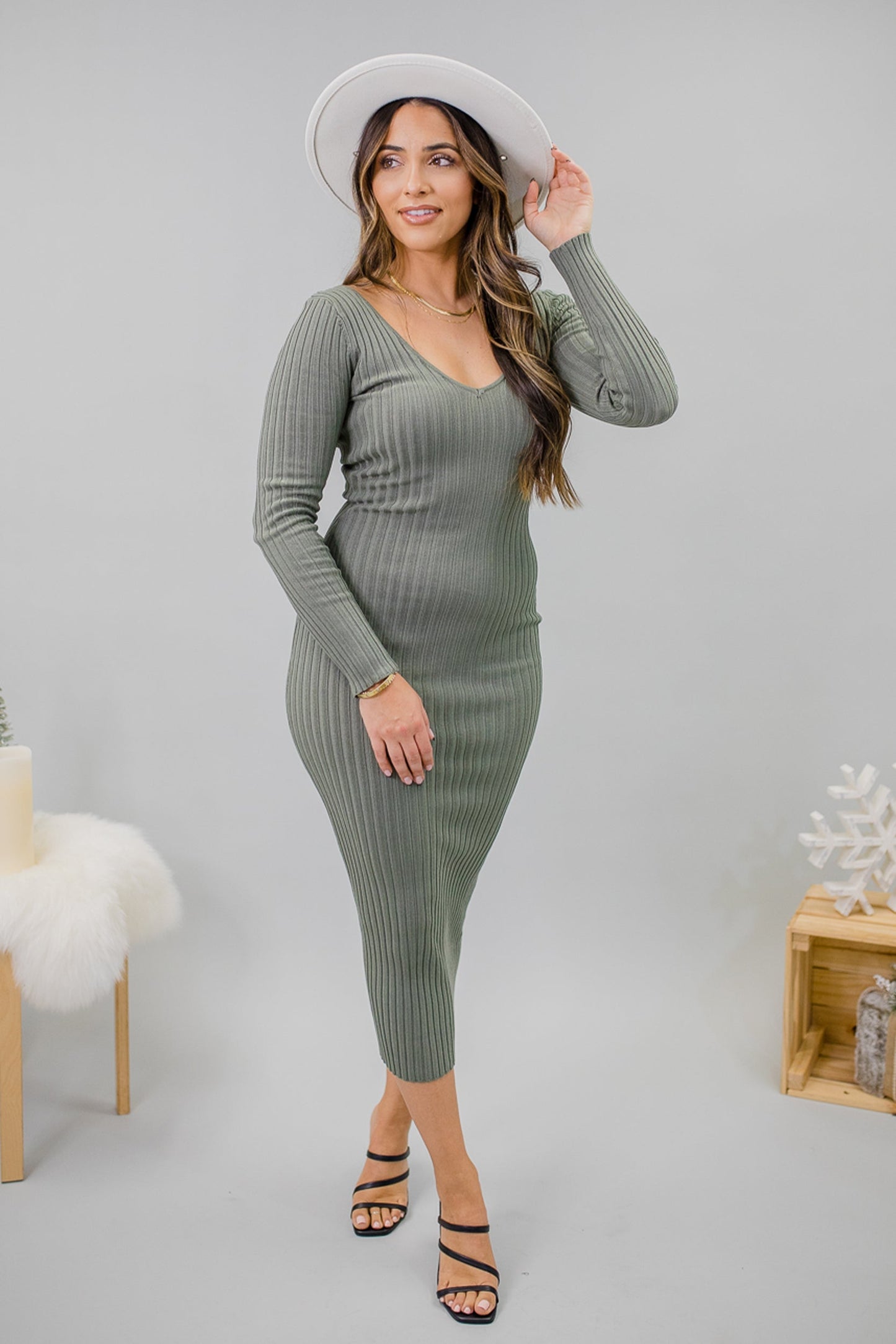 Seduction Long Sleeve Sweater Maxi Dress