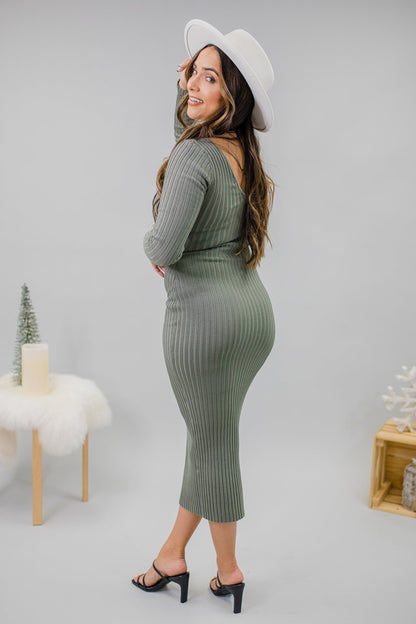 Seduction Long Sleeve Sweater Maxi Dress