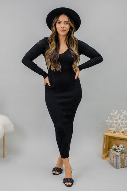 Seduction Long Sleeve Sweater Maxi Dress